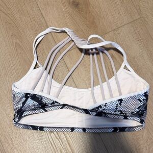 Lululemon Strappy Snake Print Bralette size 8
